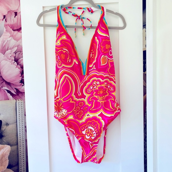 NWT TRINA TURK PLUS V PLUNGE ONE PIECE SWIM - 16W - Picture 1 of 7